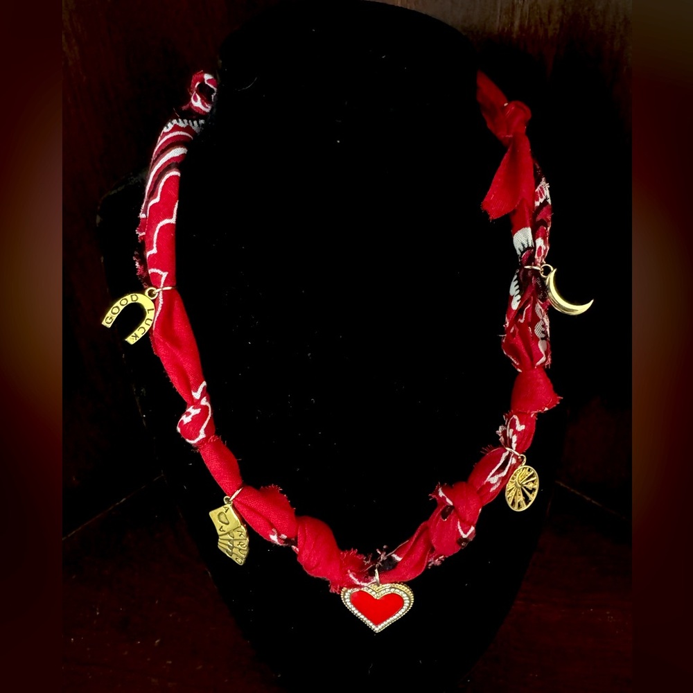 Bandana necklace